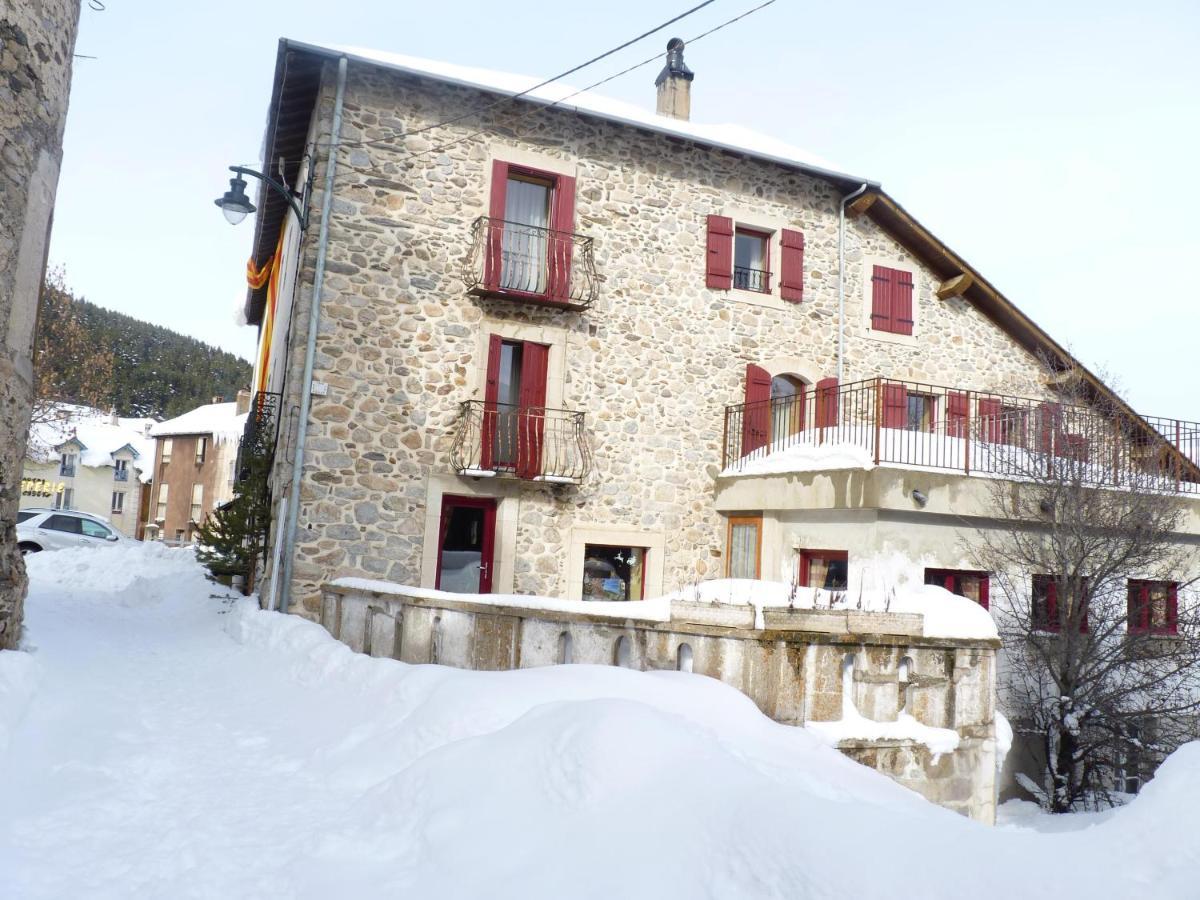 Hotel Picheyre Formiguères Kültér fotó